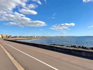 Photo 19- click for photo gallery